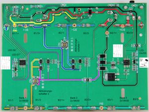 Powerbank 18650 PCB beschriftet.jpg