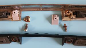 MB W164 Griffleiste Rueckwand.jpg